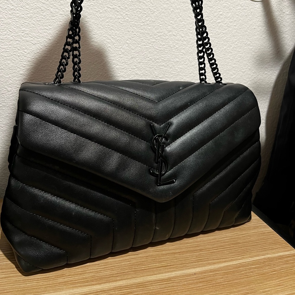 Black purse